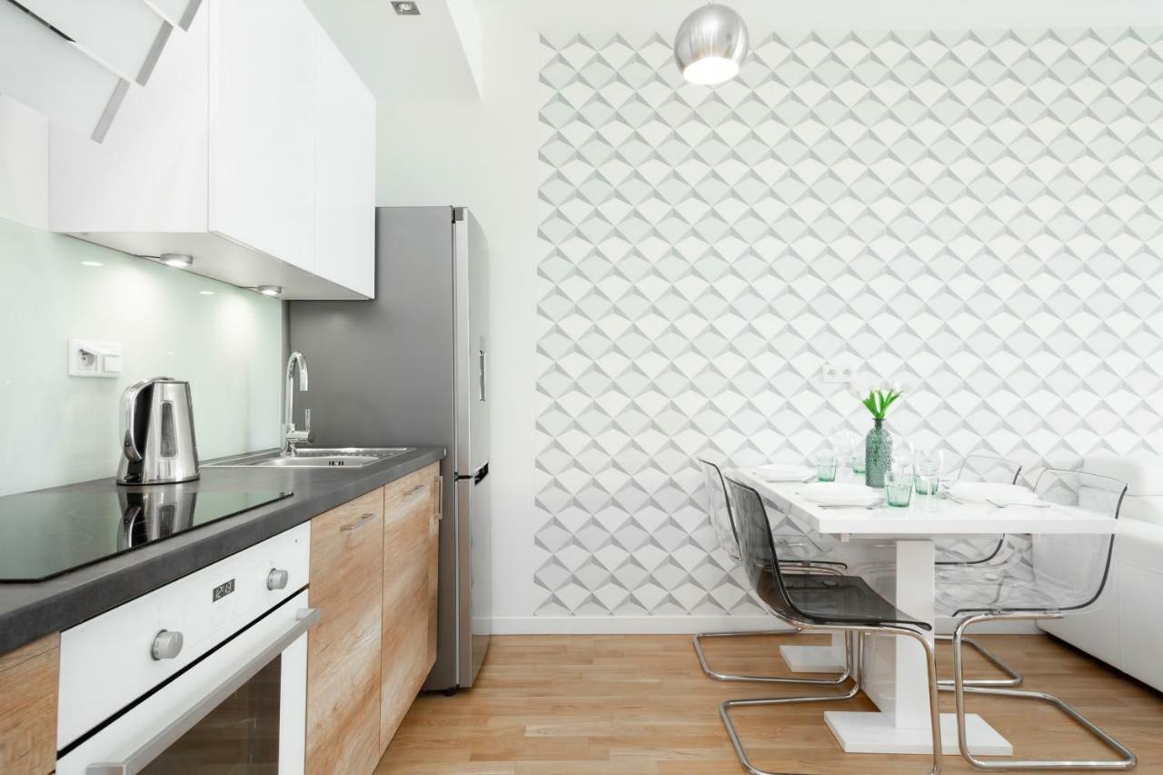 A&D Apartment By Noclegi Renters Варшава Экстерьер фото