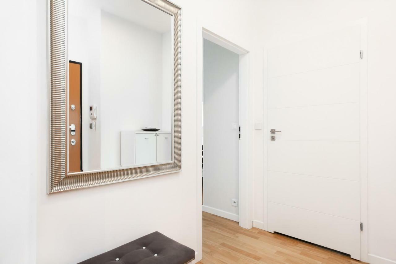 A&D Apartment By Noclegi Renters Варшава Экстерьер фото