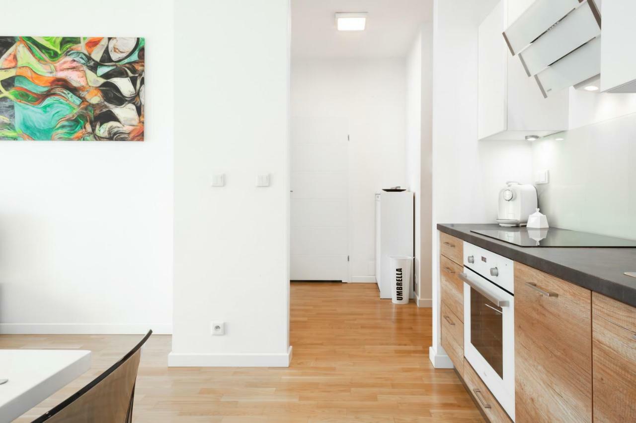 A&D Apartment By Noclegi Renters Варшава Экстерьер фото